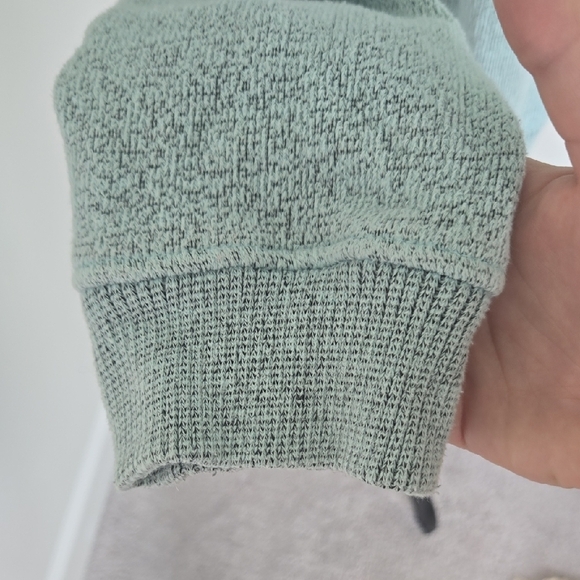 Blue Aruba Crewneck - Picture 5 of 7